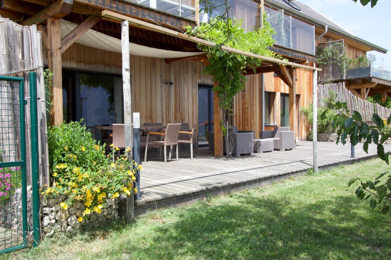 Soukavati Tousbhita Akanishta Keajra Dullin Exterior foto